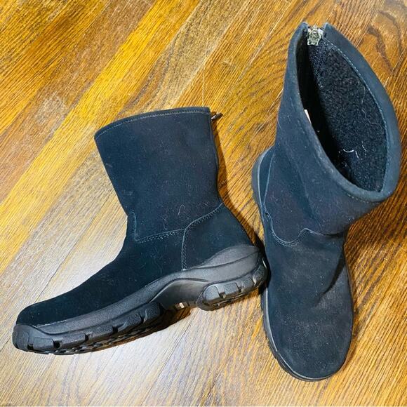 Lands’ End Black Suede & Fleece Winter Boots Women’s 8B Lug Soles Zippered Back - Picture 11 of 11